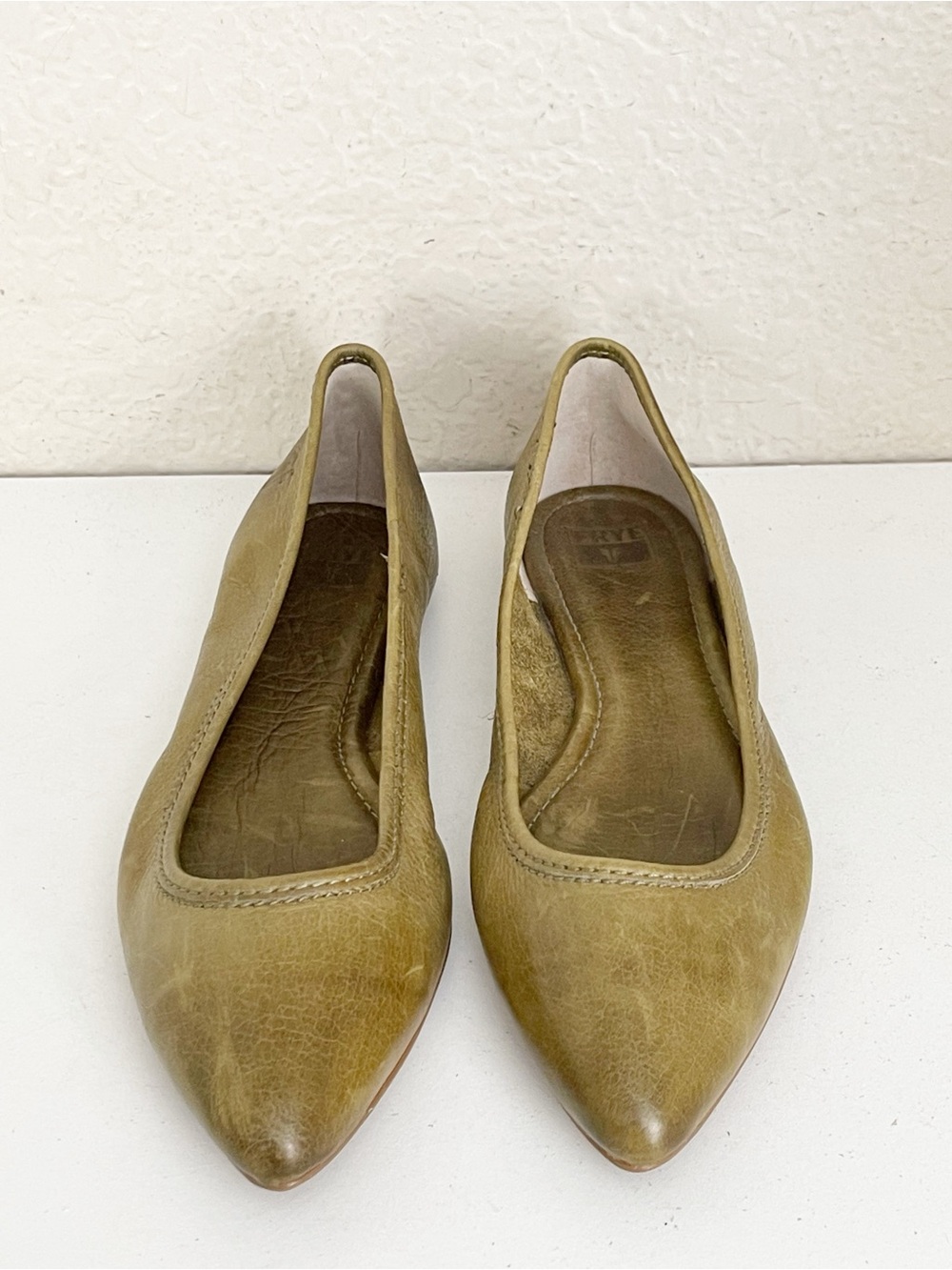 Frye Regina Ballet Flats Olive Leather pointed toe Flats - Women's Slip-On Shoe - Picture 8 of 13